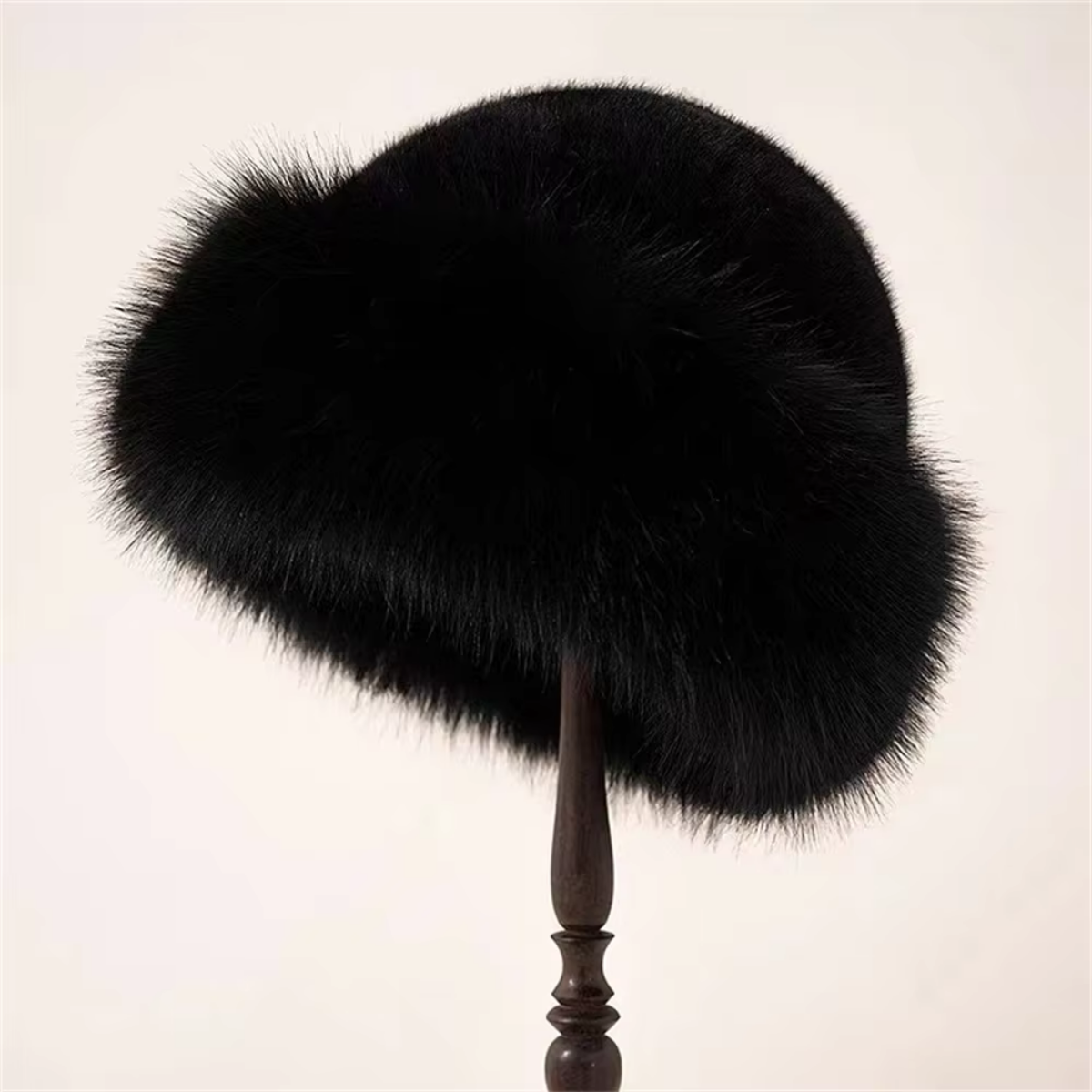 Monvella Ivy Elegant Fur Hat